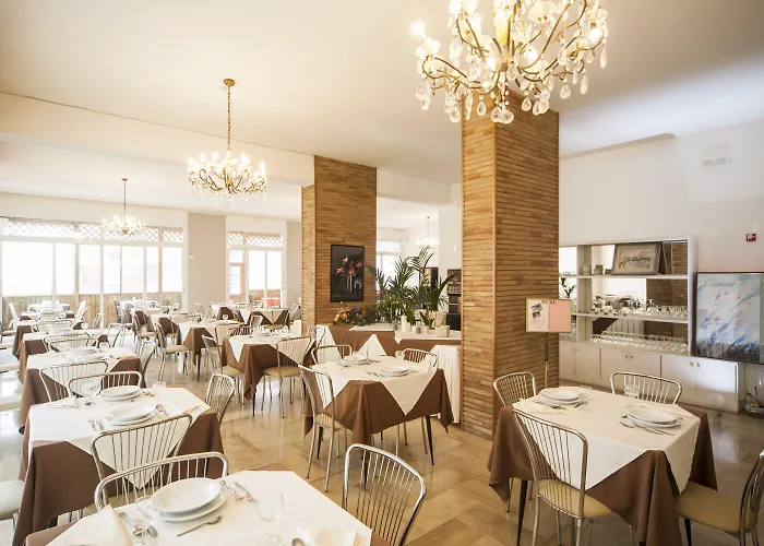 Lily Hotel 3*
